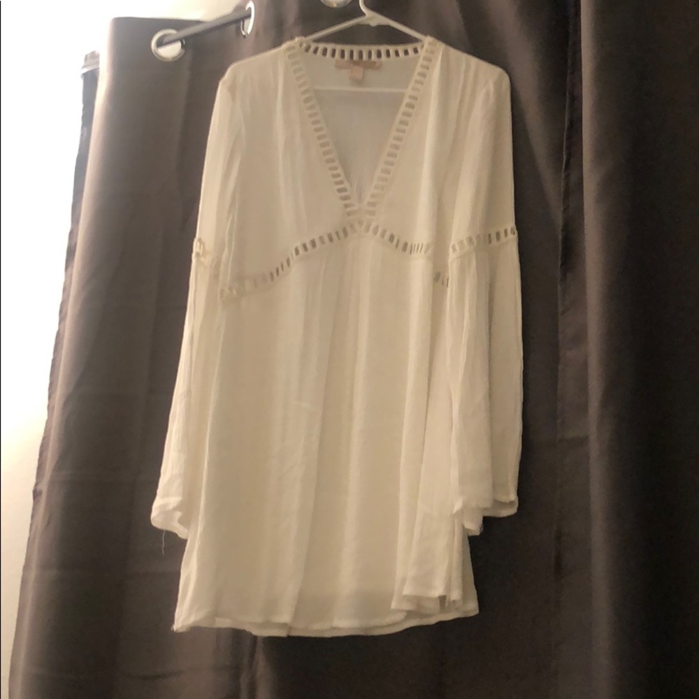 Long white tunic-style top